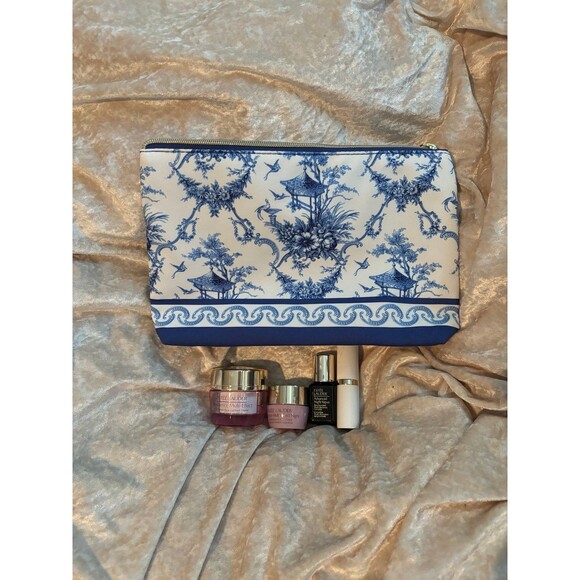 Estée Lauder set of 4 plus bag - Picture 1 of 5